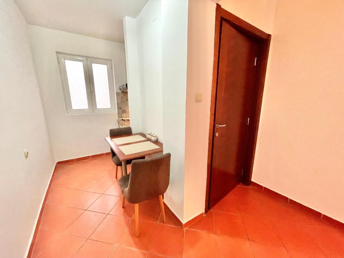 Apartments Petkovic Budva Luaran gambar