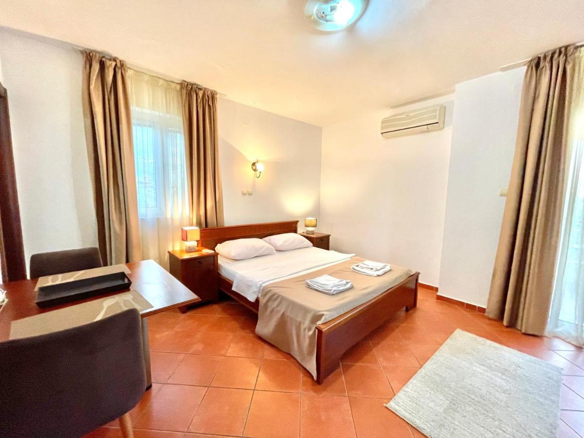 Apartments Petkovic Budva Luaran gambar